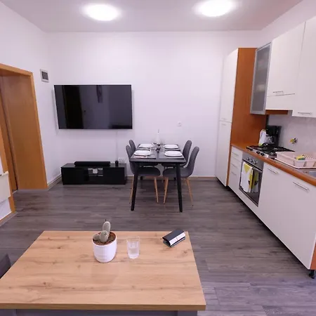 Klea - Cosy, Near Center *