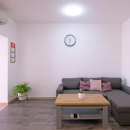 Appartamento Klea - Cosy, Near Center